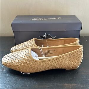Tan Woven Loafers 7.5